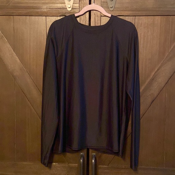 Lululemon🍋Sun Shelter Long Sleeve Rash Guard Shirt - Picture 4 of 5